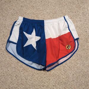Buc-ees Running Shorts Small Texas Flag Patriotic Active Mascot Athletic